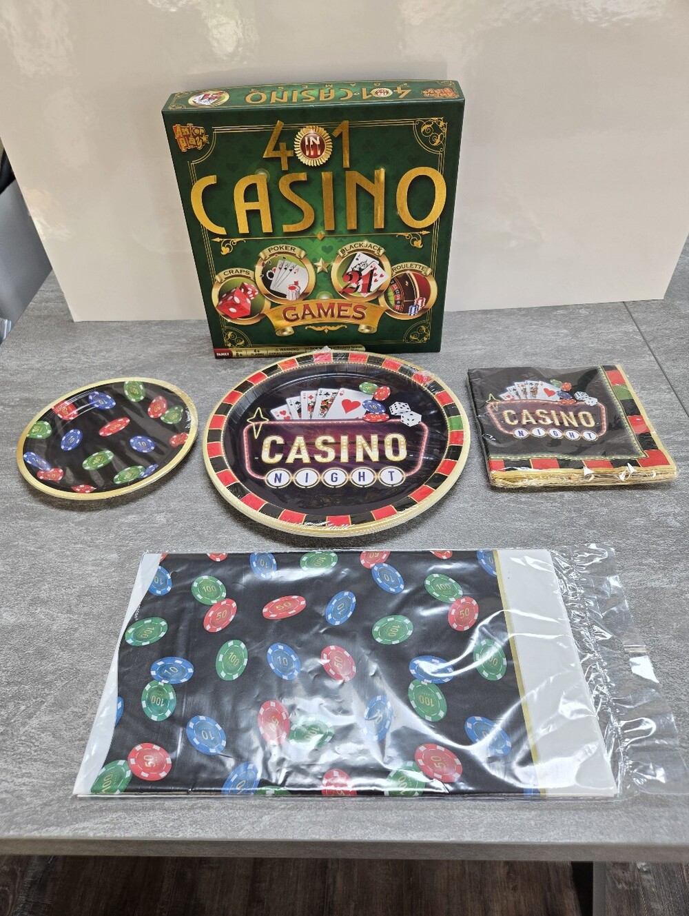Anker Play 4 In 1 Casino Night Games And Disposable Tableware Set